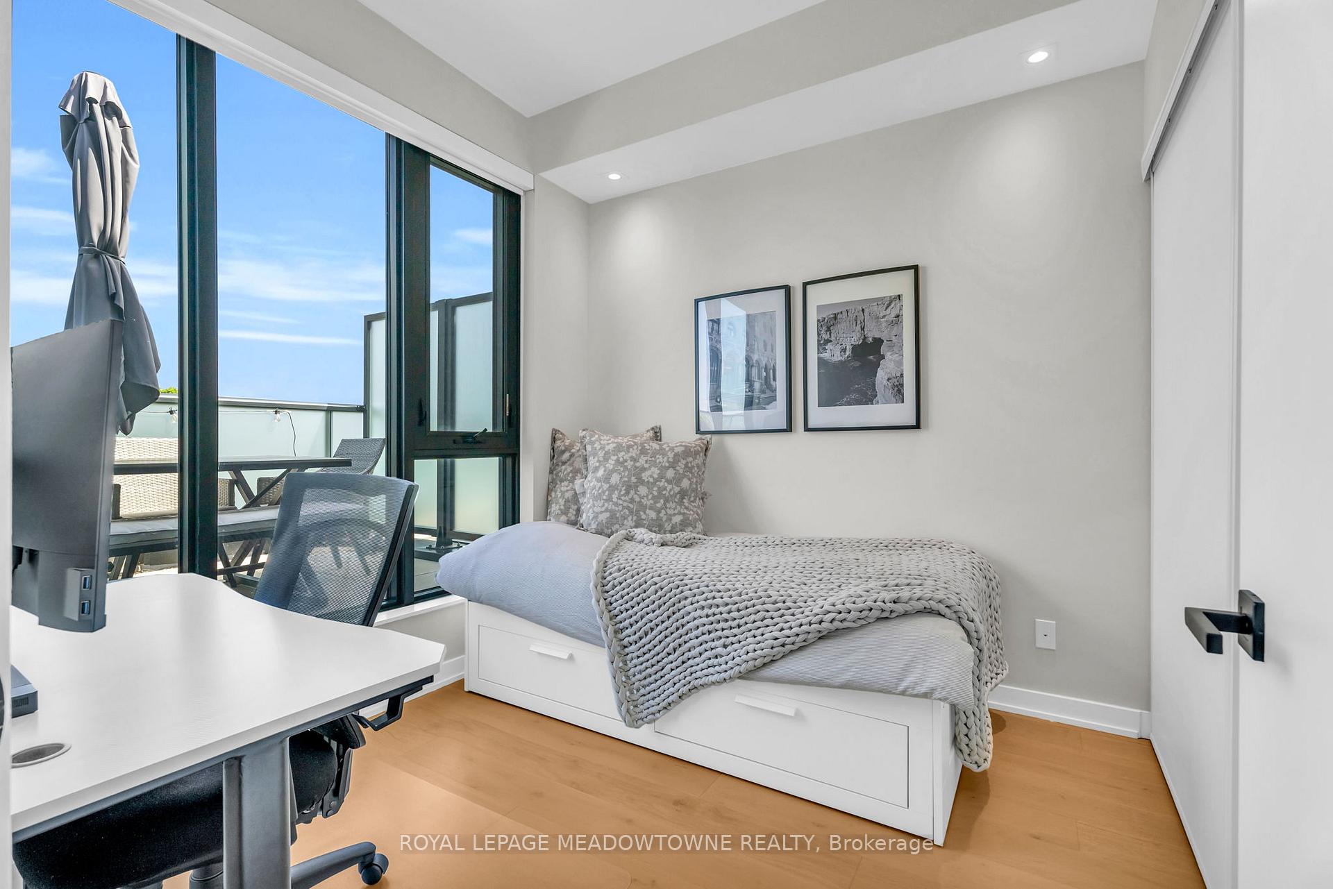 2 Bedrooms Condo at 840 St Clair, Toronto For sale