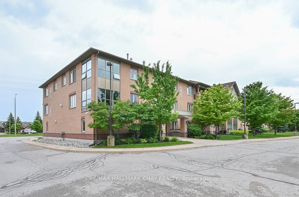 500 Mapleview