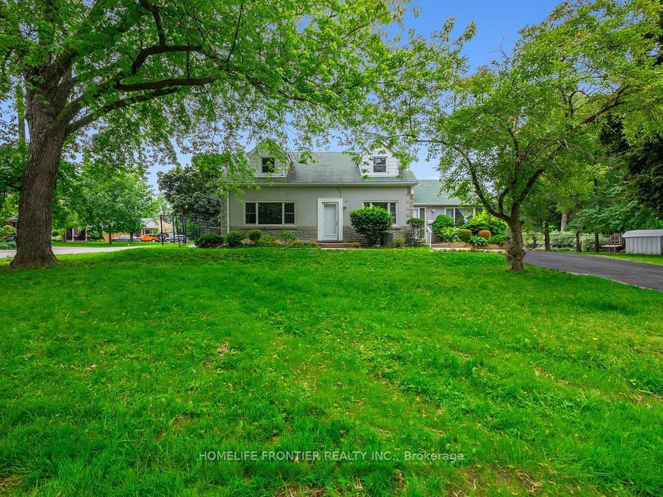 12 Gibson Avenue