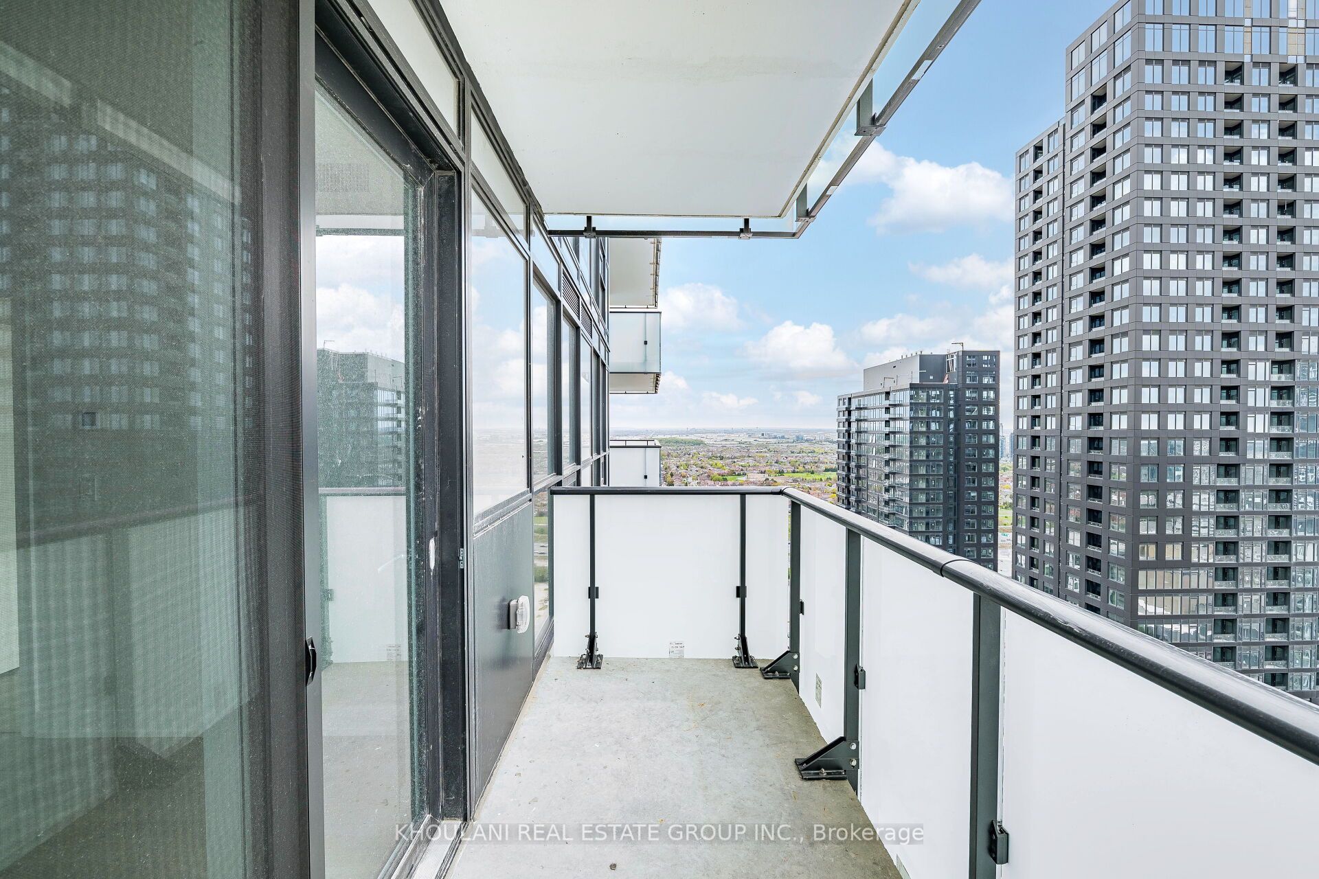 430 Square One Drive, #3501