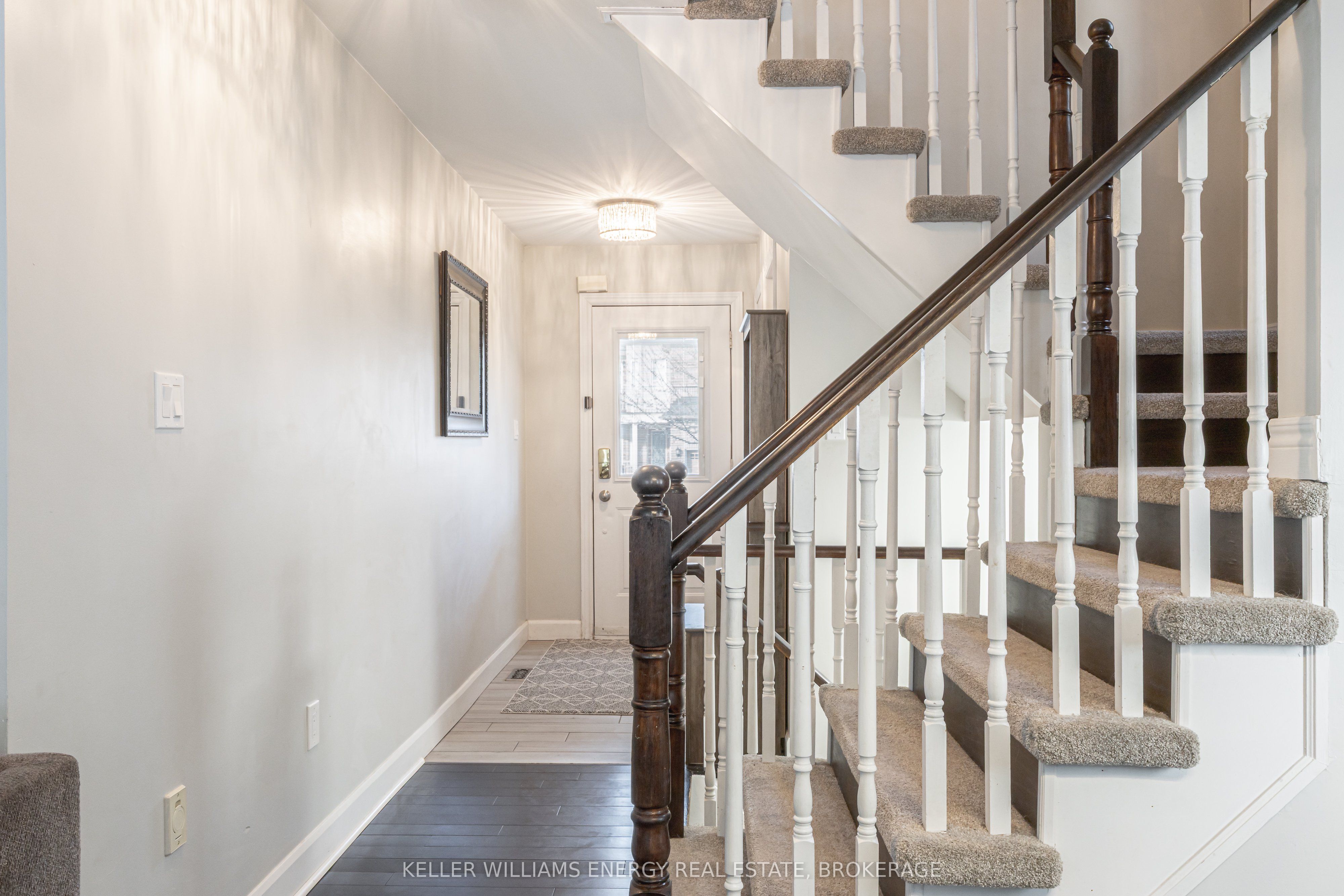 112 Rich Crescent