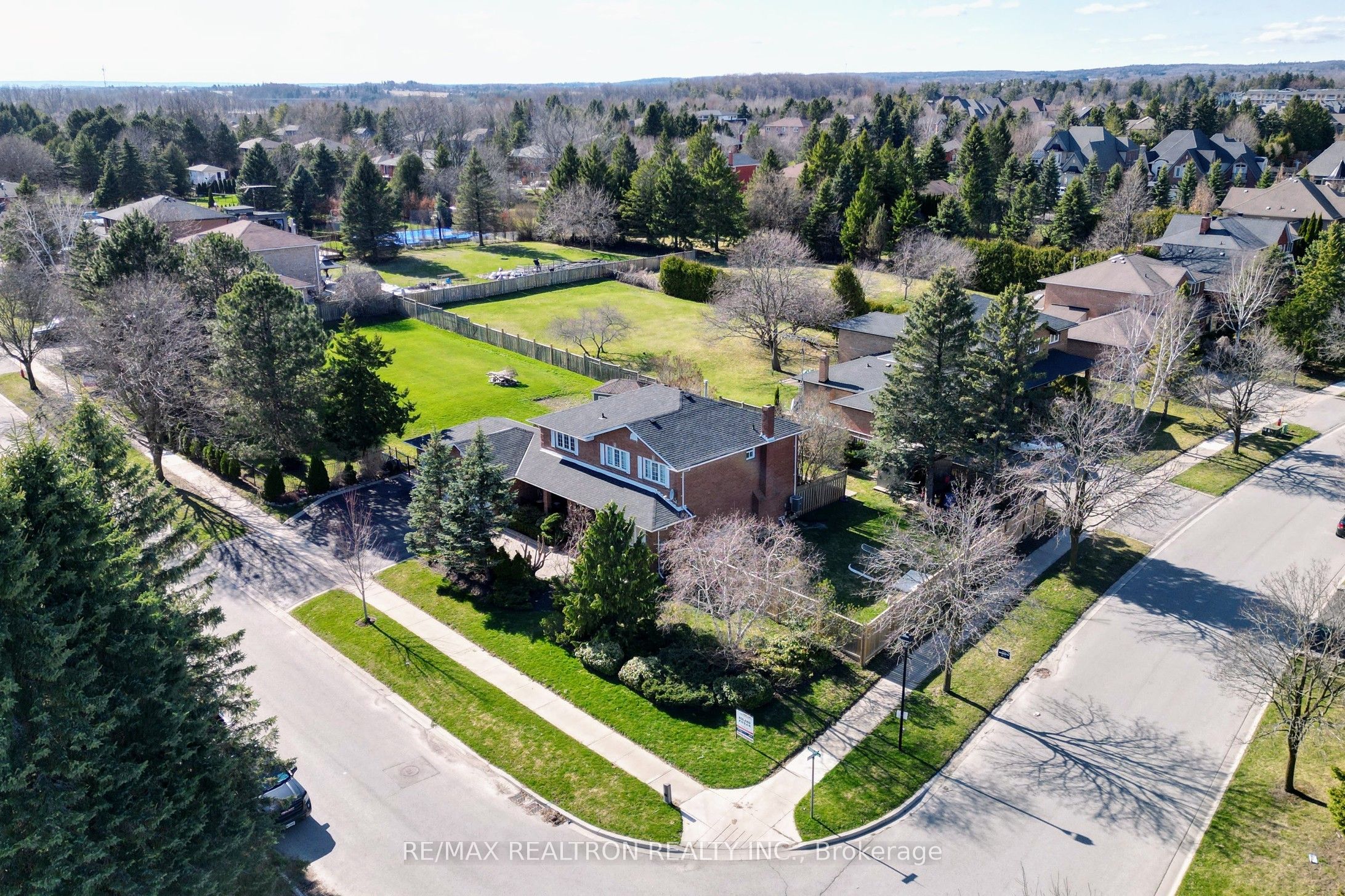 80 Findlay Avenue