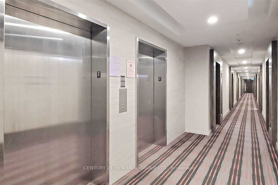 https://trreb-image.ampre.ca/trN5RamrUHx9WkYqLrDhuwfekzWUKX7kdMkM8gEzs-A/rs:fit:960:960/wm:.5:so:0:50:.4/wmsh:10/wmt:PHNwYW4gZm9yZWdyb3VuZD0nd2hpdGUnIGZvbnQ9JzY4Jz5DRU5UVVJZIDIxIEhFUklUQUdFIEdST1VQIExURC4sIEJyb2tlcmFnZTwvc3Bhbj4/L3RycmViL2xpc3RpbmdzLzQwLzczLzk3LzIyL3AvZDZiNGQwNmYtNjEwOS00NmM2LWI2NzEtNDcxYzlkMGUyZGI2LmpwZw.jpg