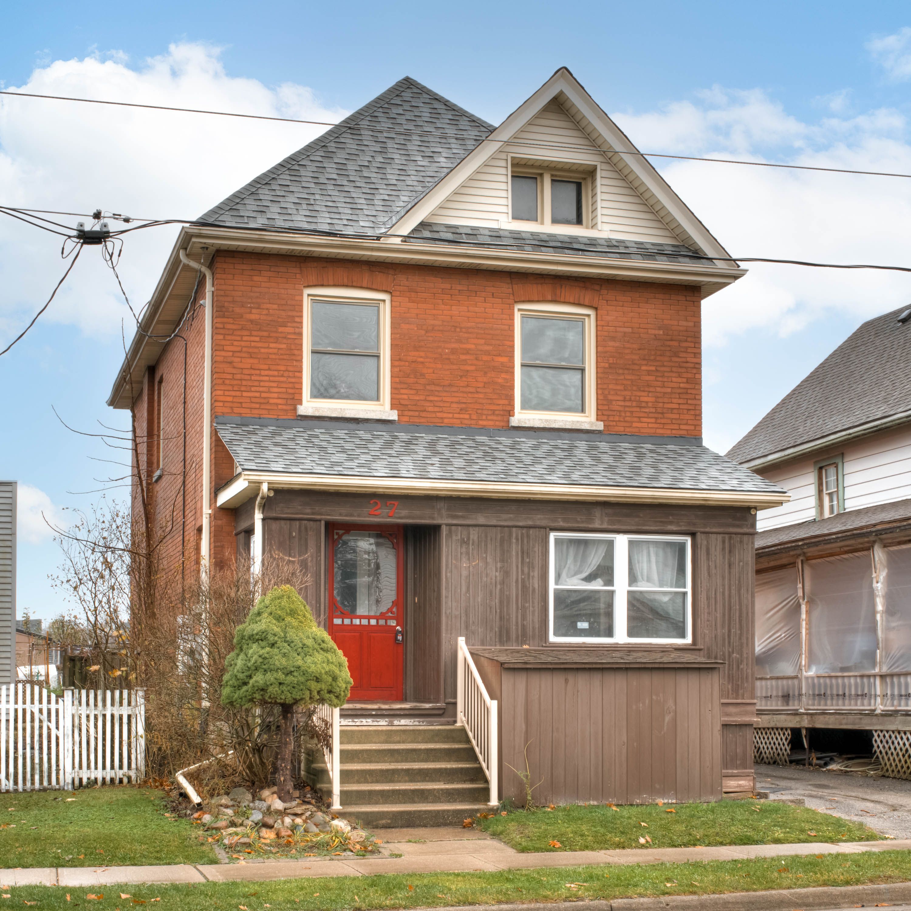 27 Hiawatha Street St. Thomas Ontario N5P 2T1