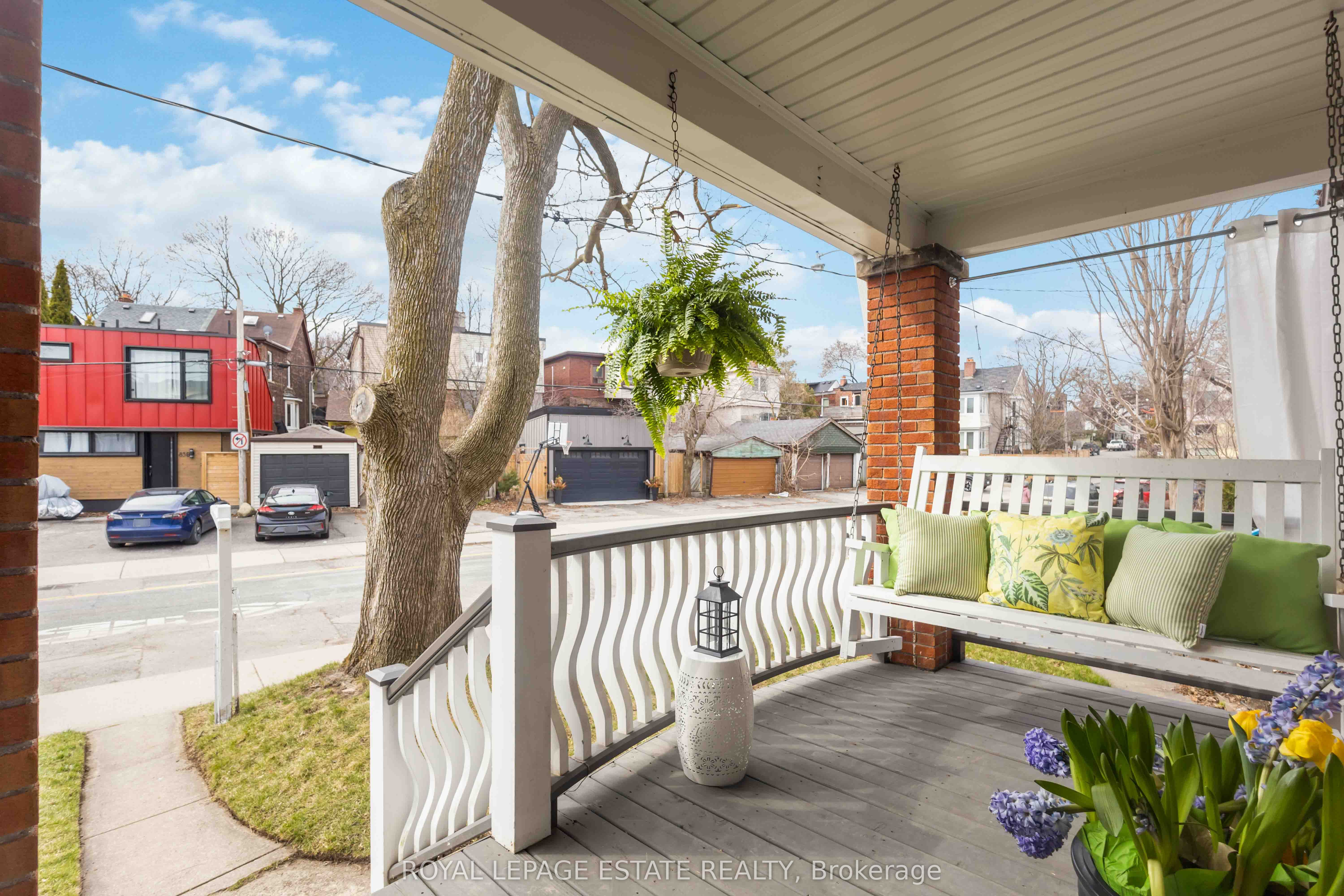 42 Chatham Avenue, Toronto, ON M4J 1K6