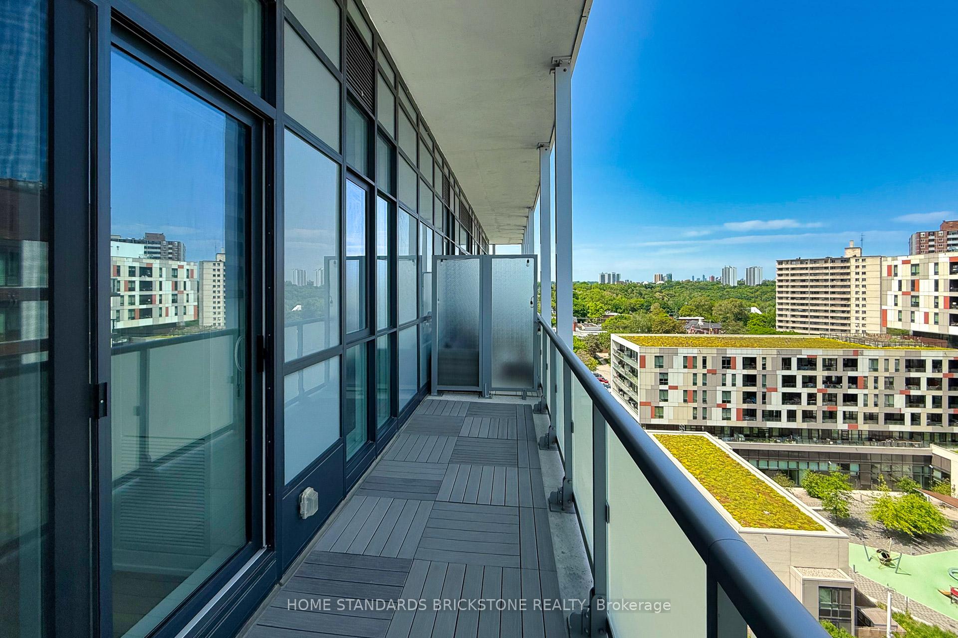 2 Bedrooms Condo at 34 Tubman, Toronto For sale