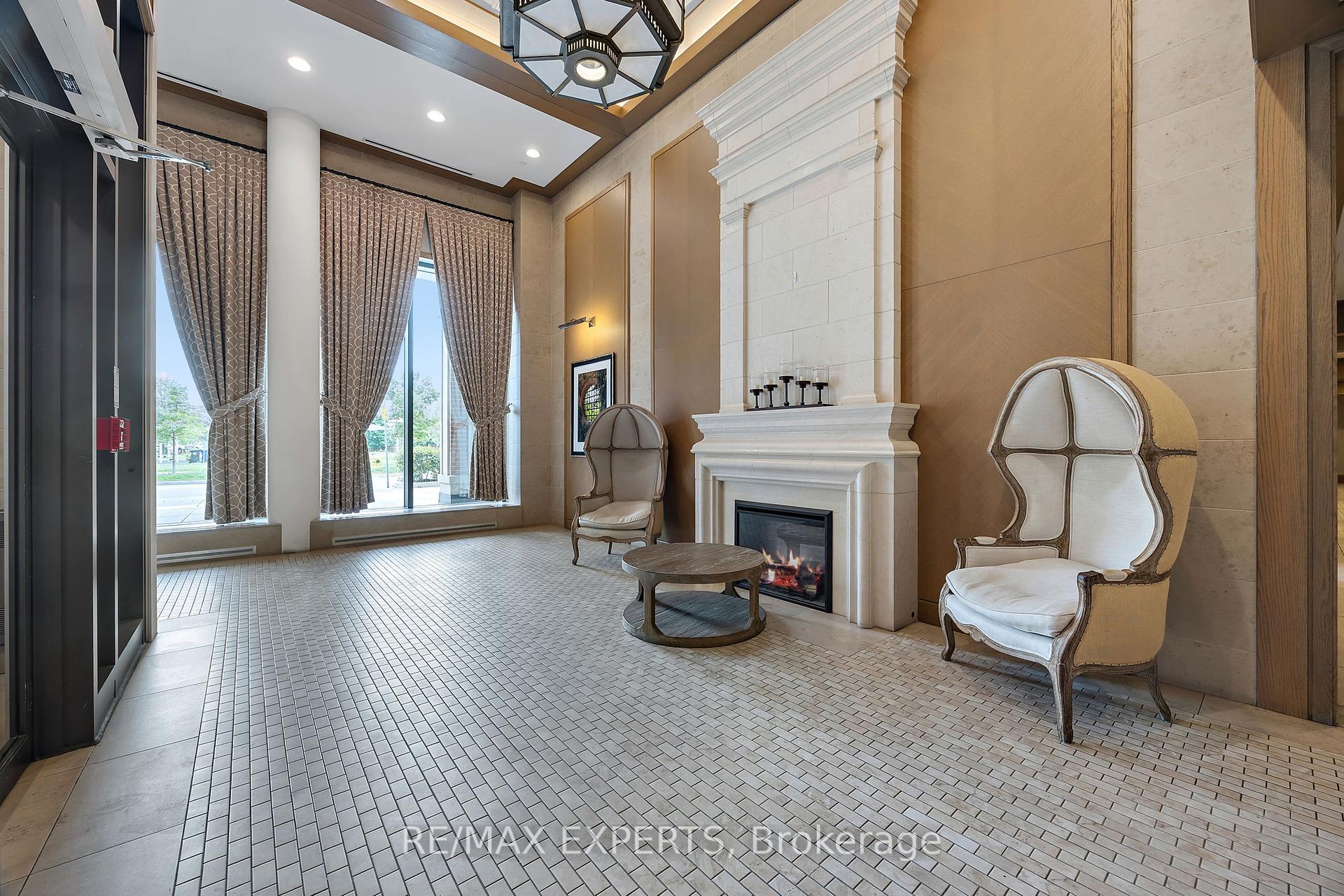 3 Bedrooms Condo at 36 Via Bagnato, Toronto For sale