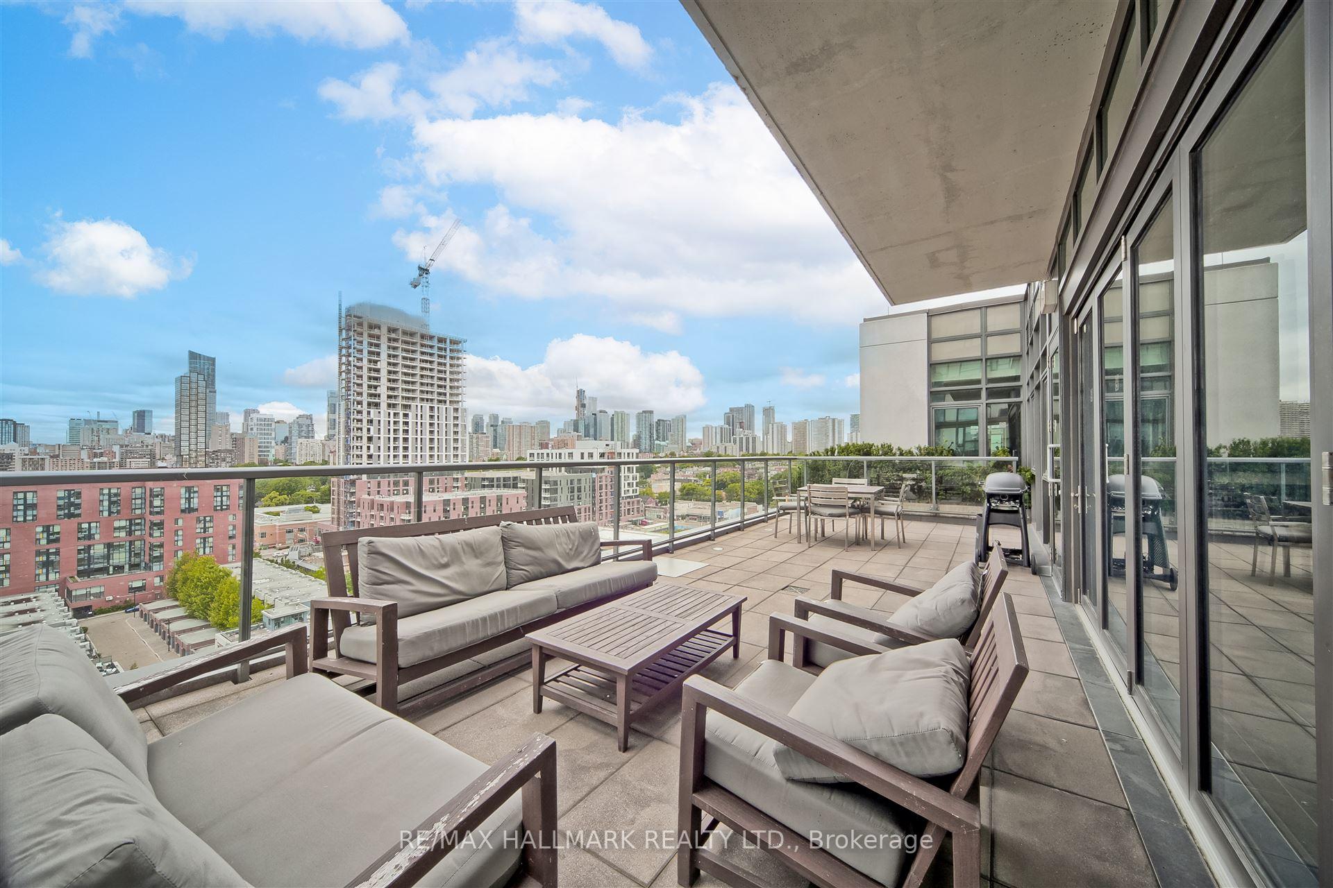 2 Bedrooms Condo at 260 Sackville, Toronto For sale