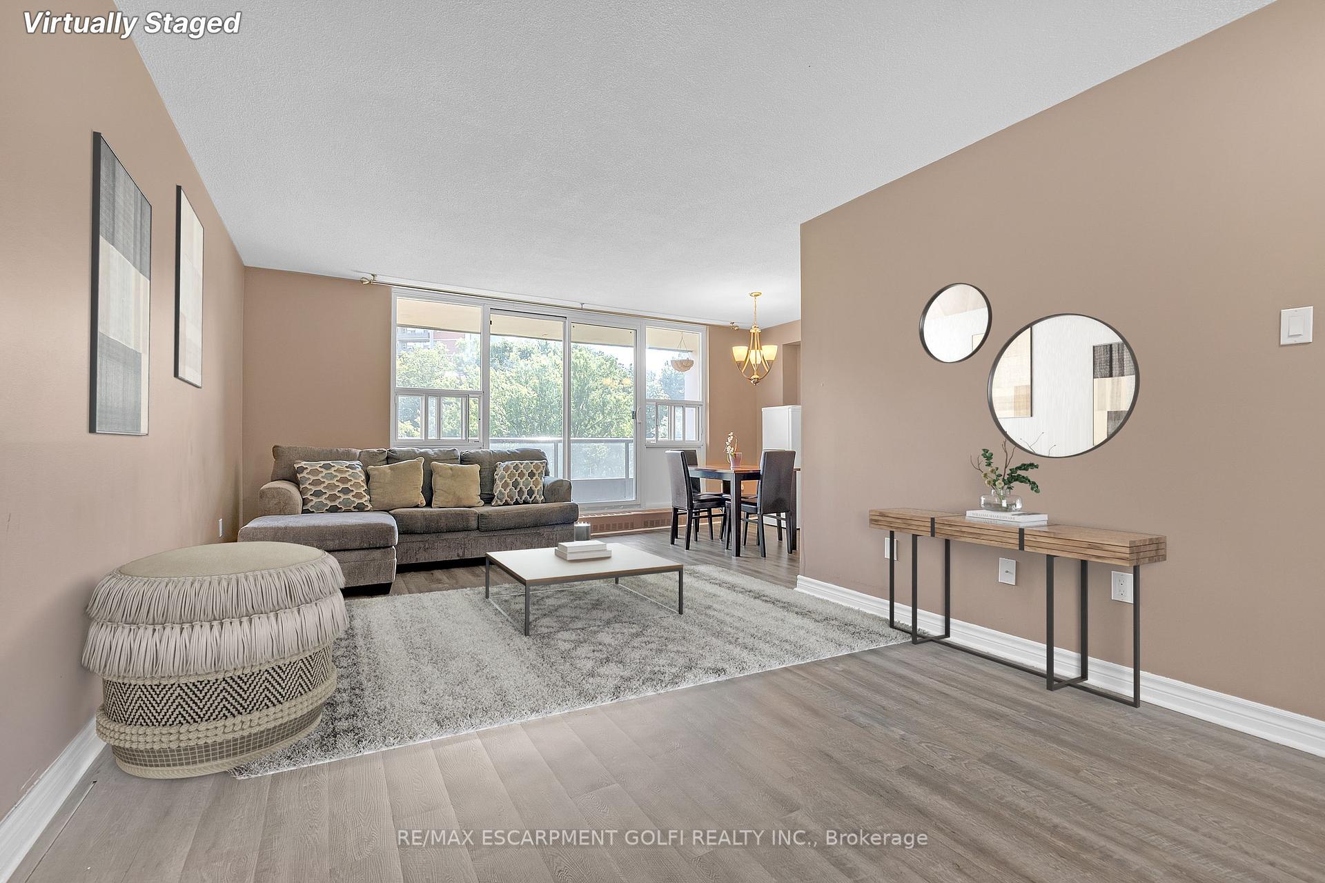 3 Bedrooms Condo at 1966 Main, Hamilton For sale