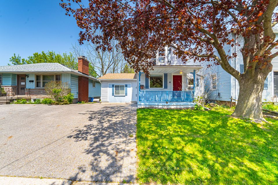 16 Royal Avenue