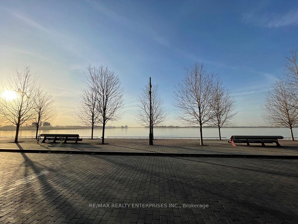 1 Edgewater
