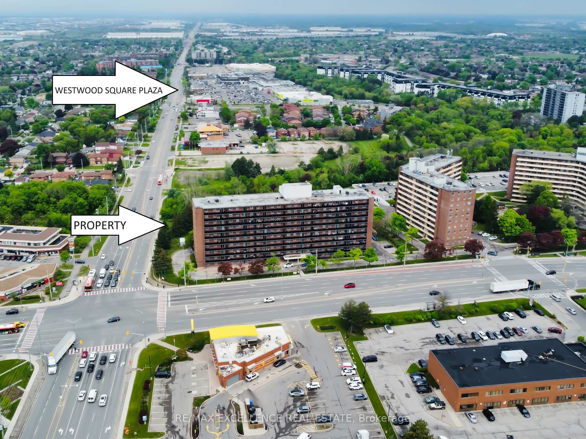 2 Bedrooms Condo at 3533 Derry,  Mississauga For sale
