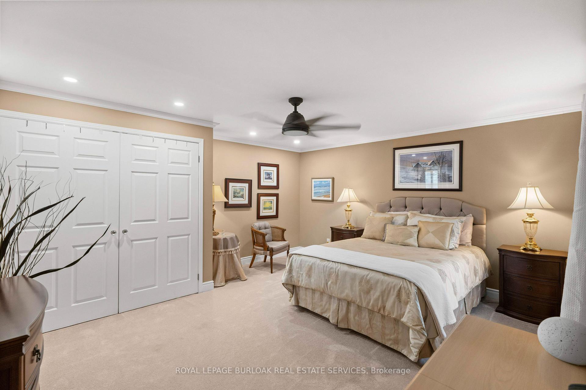 3 Bedrooms Condo at 1508 Upper Middle, Burlington For sale
