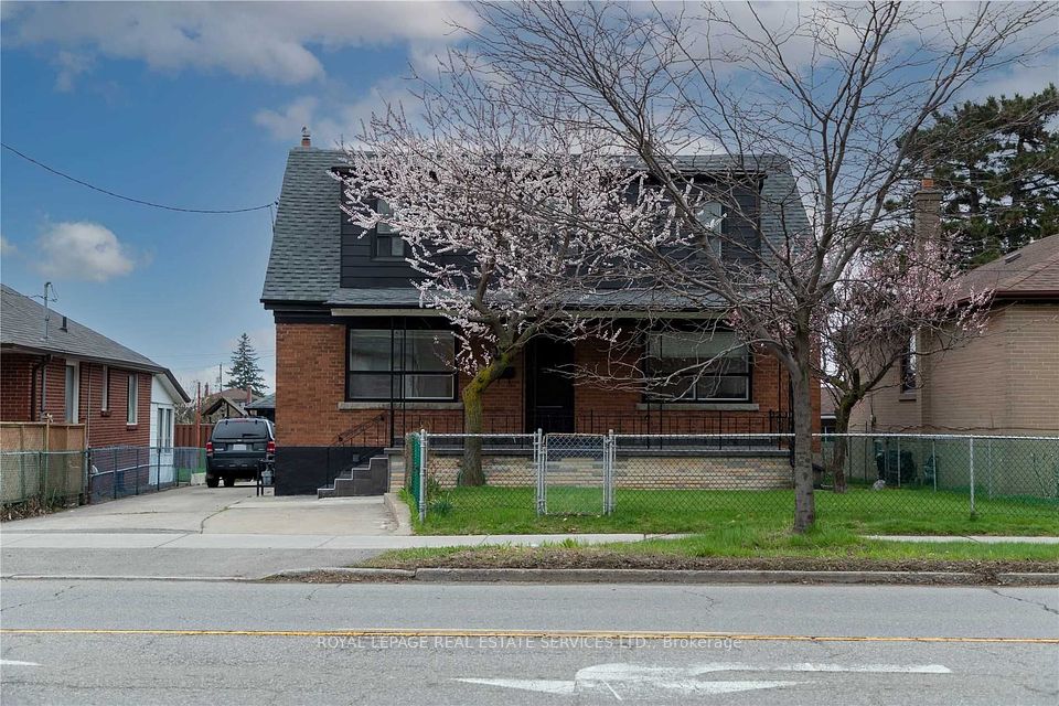 1010 Caledonia