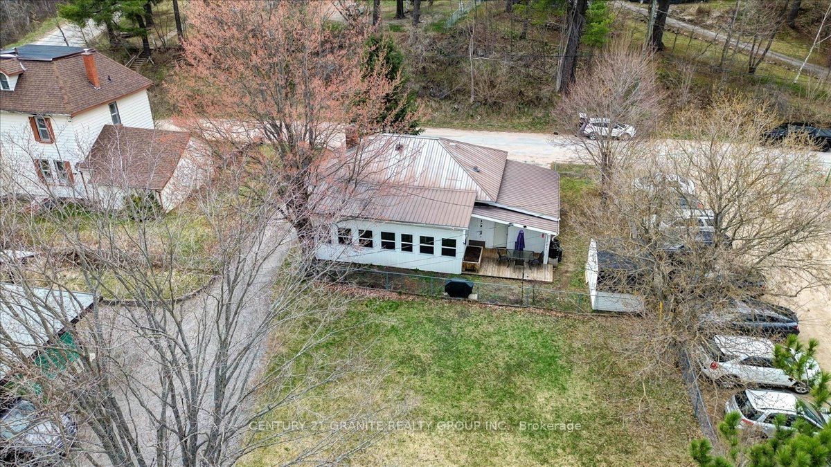 7 Faraday Street, Bancroft, ON K0L 1C0