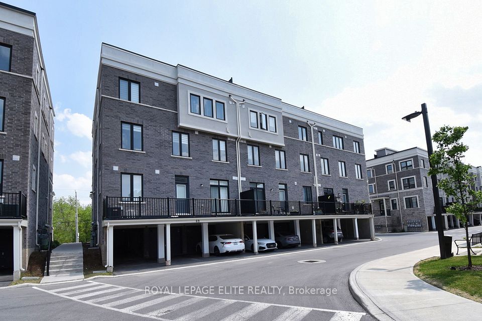 383 DUNDAS