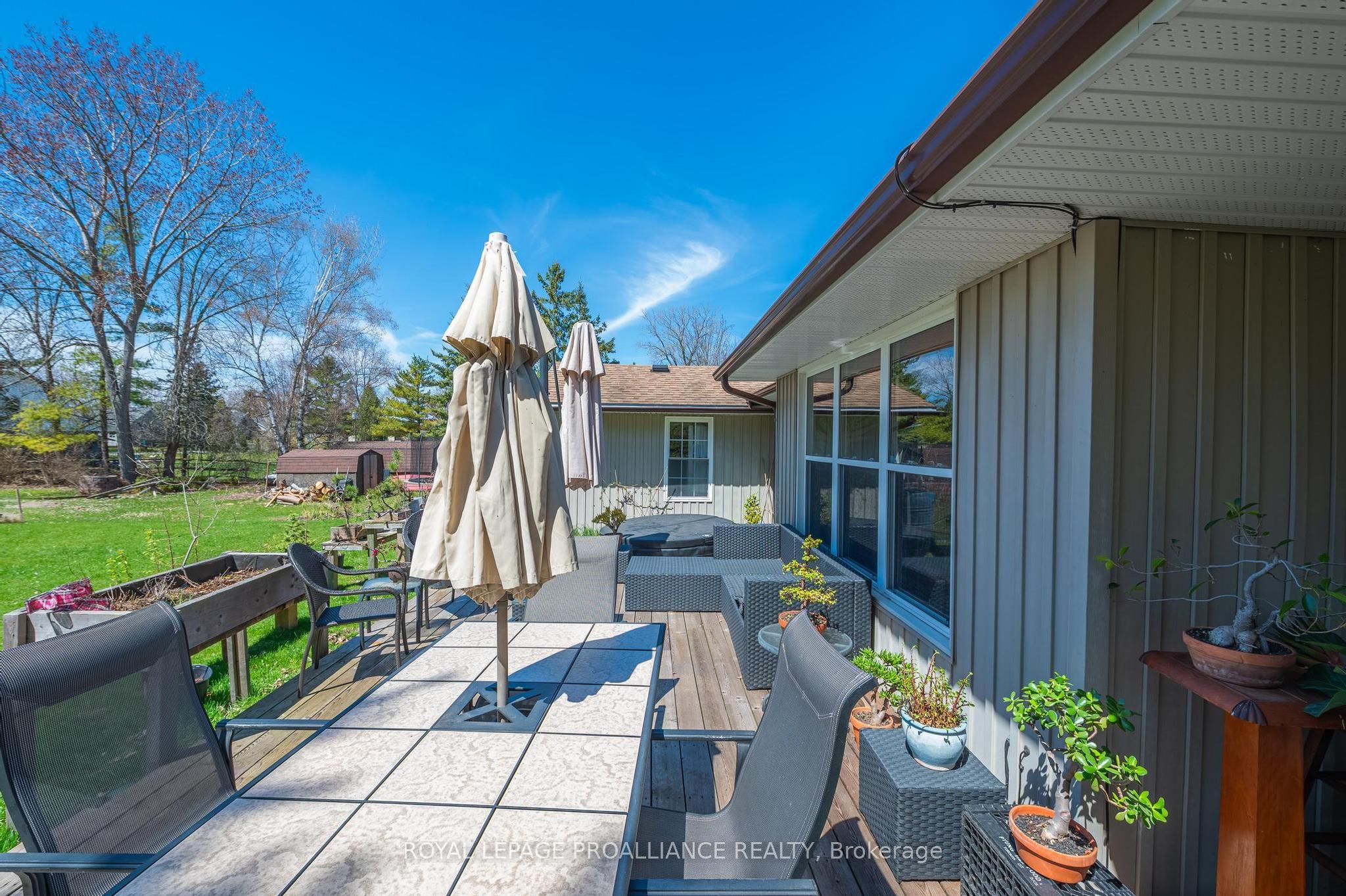 280 Presqu'ile Parkway, Brighton, ON K0K 1H0