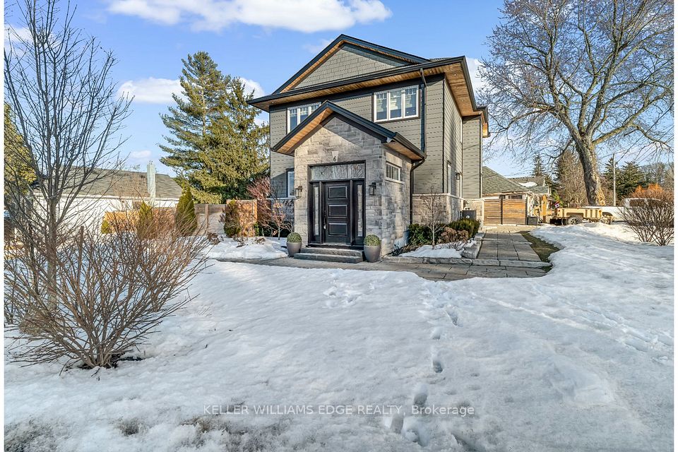 6 Credit Street, Halton Hills, ON L7G 2W1