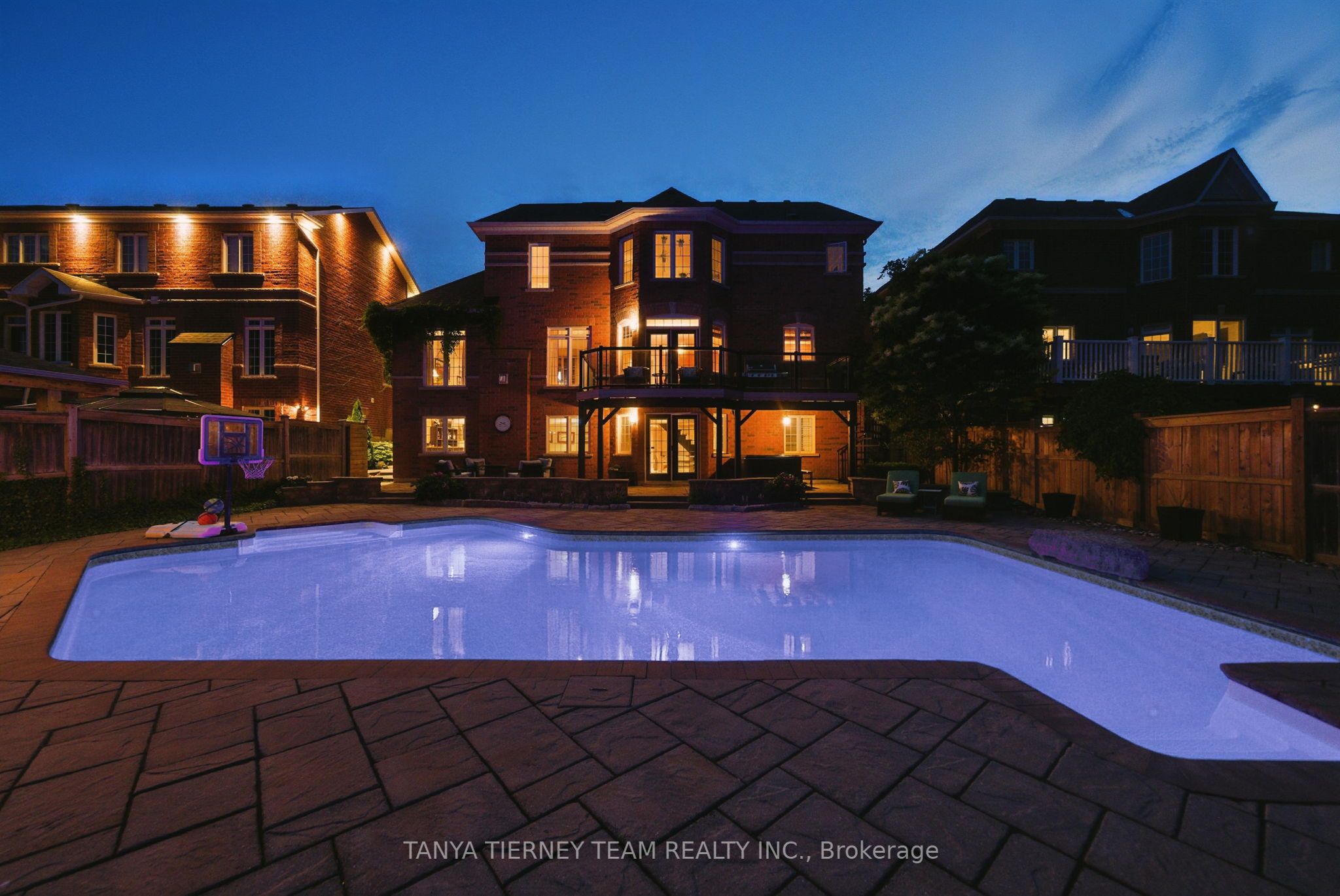 11 Covington Drive