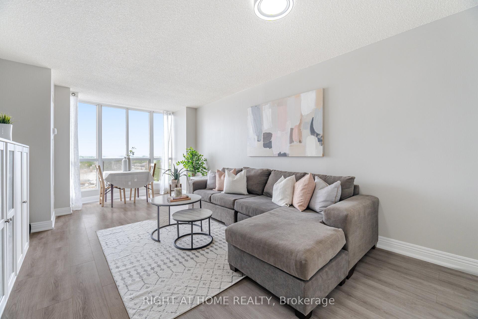 2 Bedrooms Condo at 1470 Midland, Toronto For sale