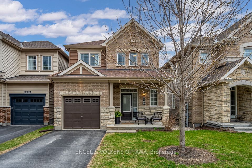 3499 Woodroffe