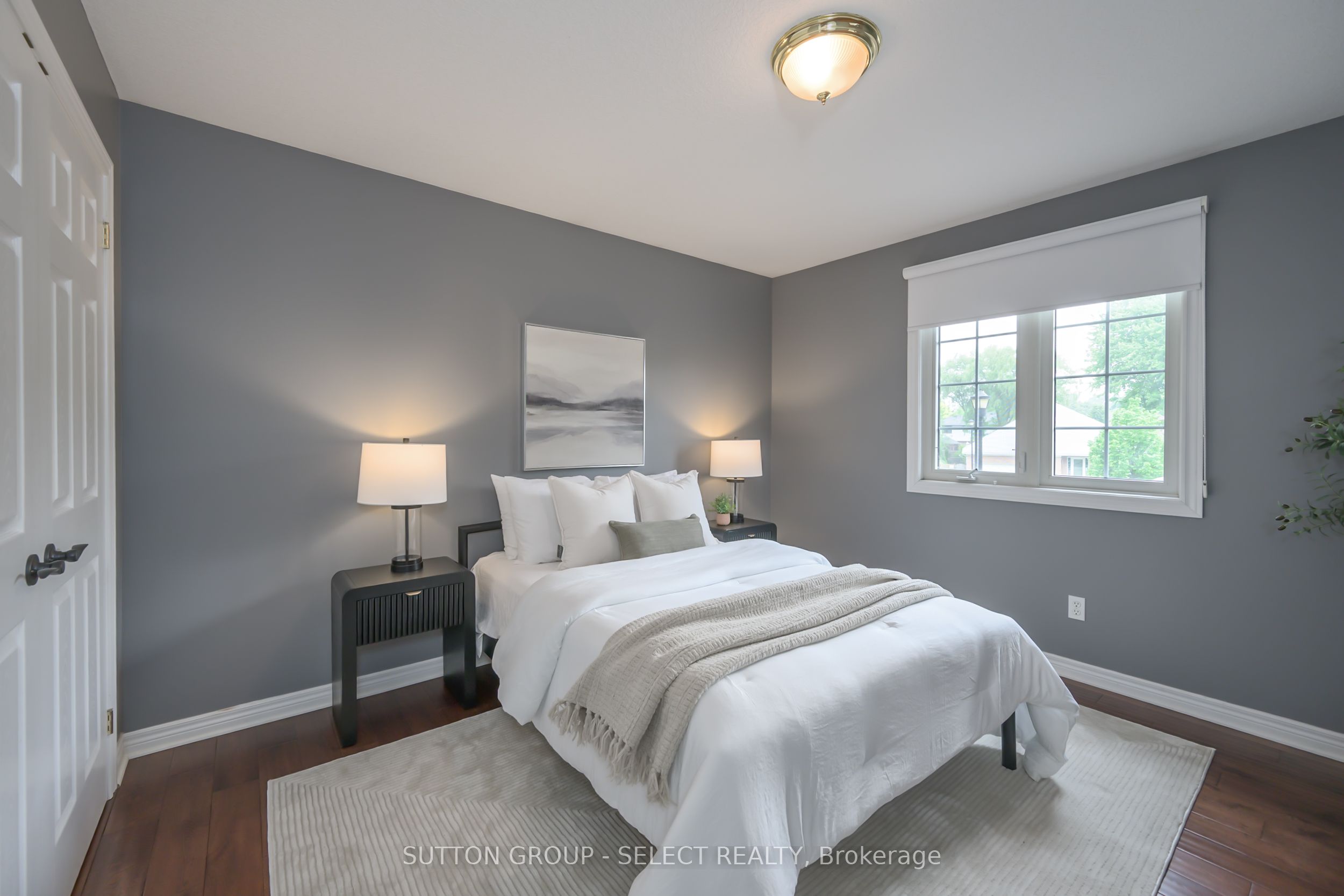 42 Pinebrook Court
