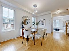 5 Amherst Circle