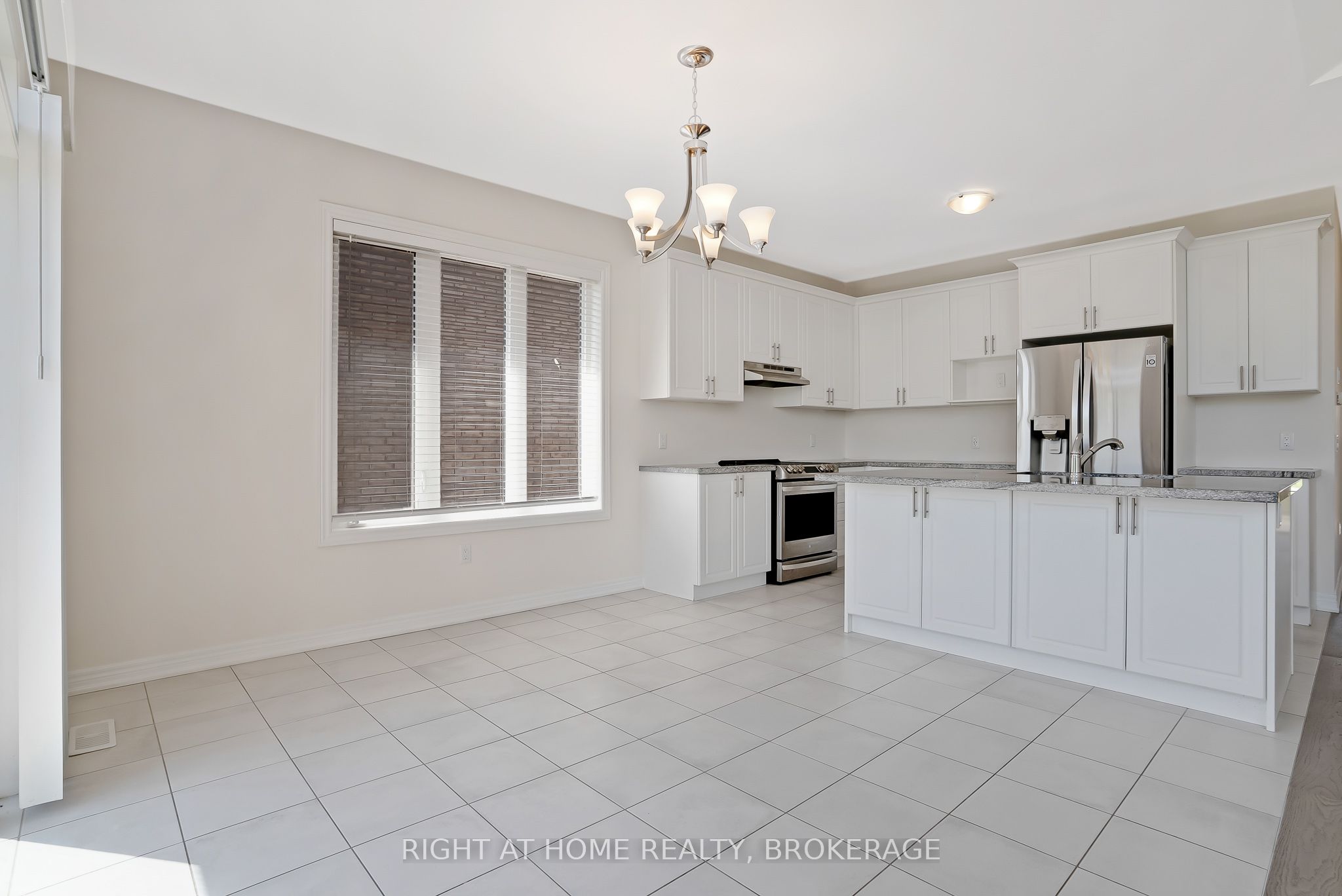 19 Robarts Drive