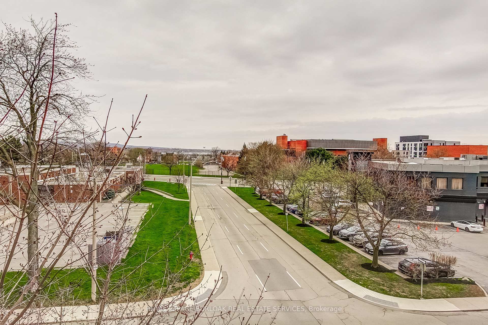 1 Bedroom Condo at 47 Caroline,  Hamilton For sale