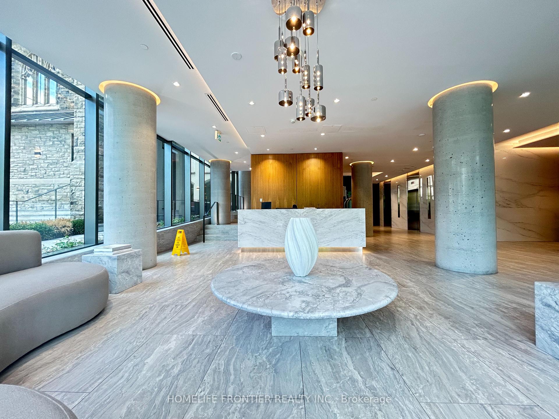 1 Bedroom Condo at 99 Foxbar, Toronto For sale
