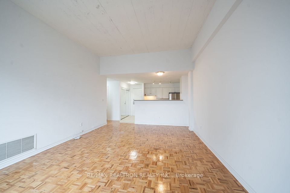1407 Dupont Street