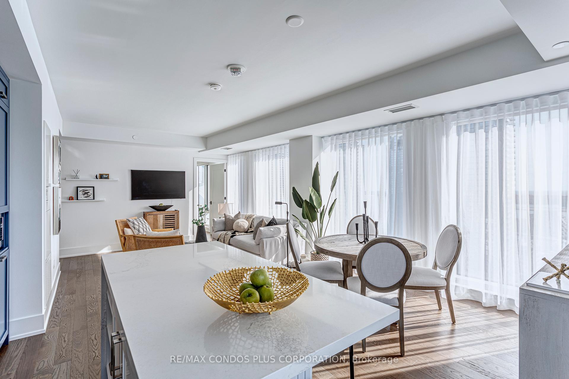 2 Bedrooms Condo at 480 Front, Toronto For sale