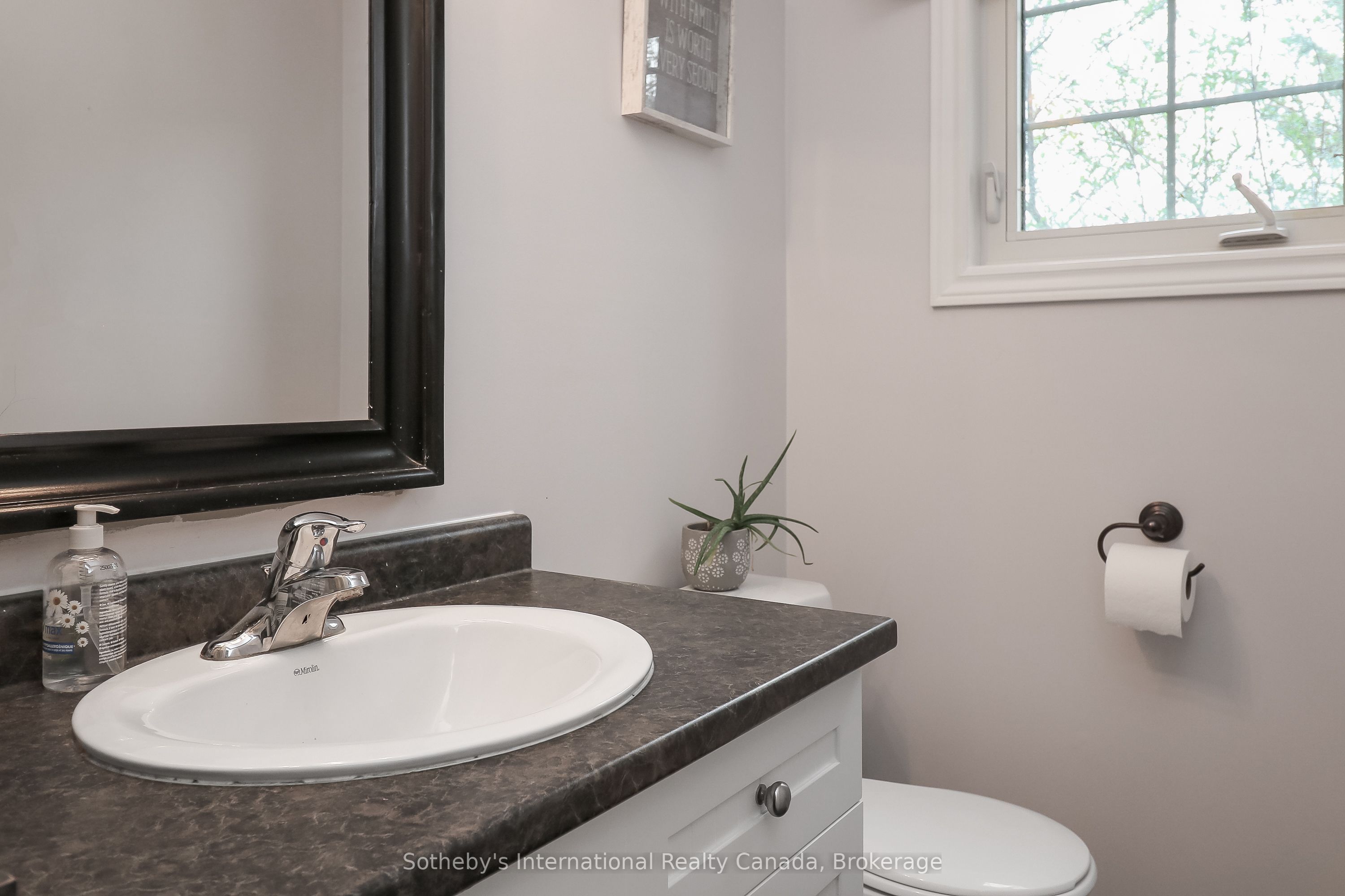 3 Alyssa Drive, Collingwood, ON L9Y 5K8