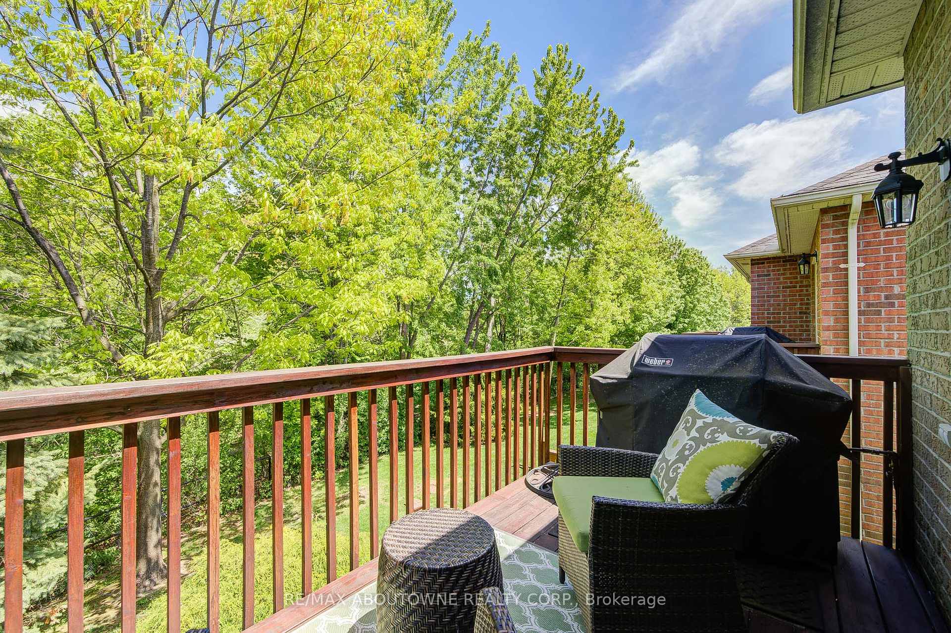 2 Bedrooms Condo at 1169 Dorval, Oakville For sale