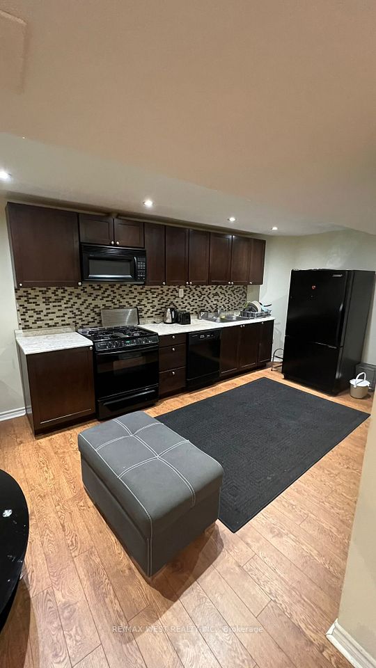 41 Cedar Springs