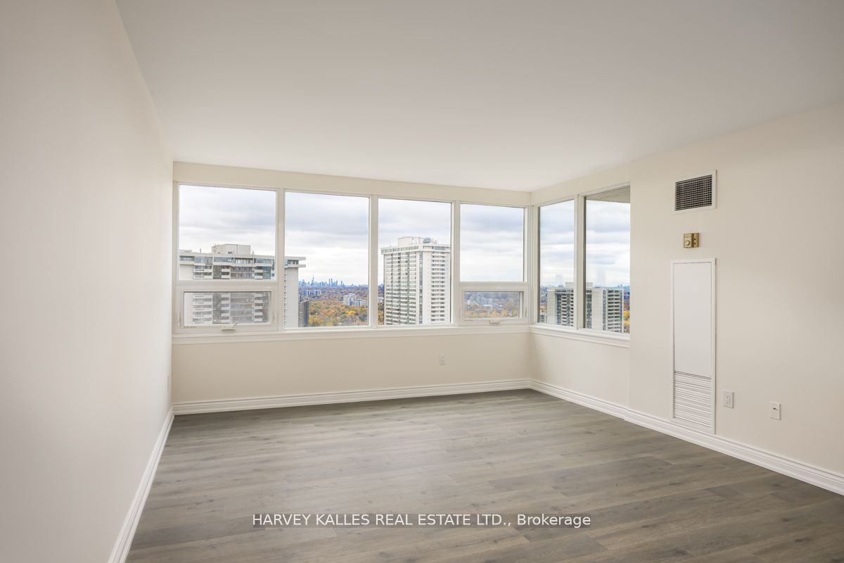55 Skymark Drive 2903