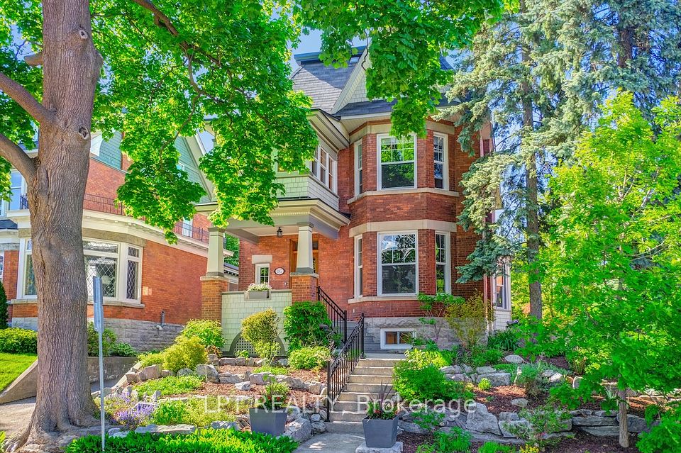 187 Glebe