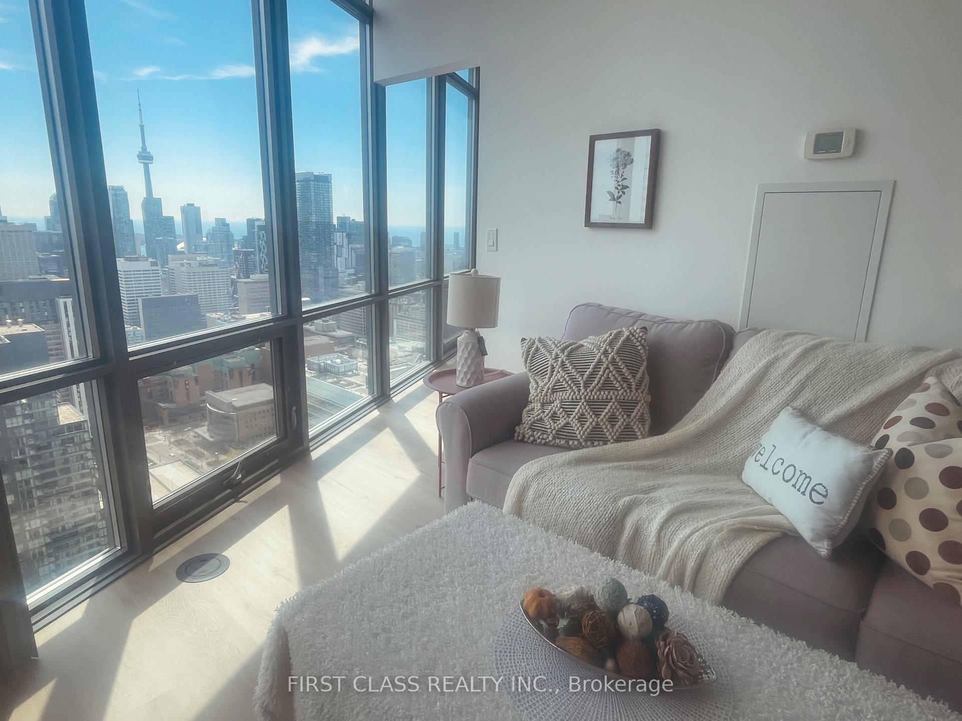 1 Bedroom Condo at 832 Bay,  Toronto For sale