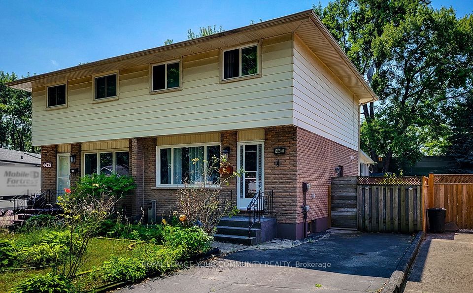 4433 Meadowvale Drive, Niagara Falls, ON L2E 5W8