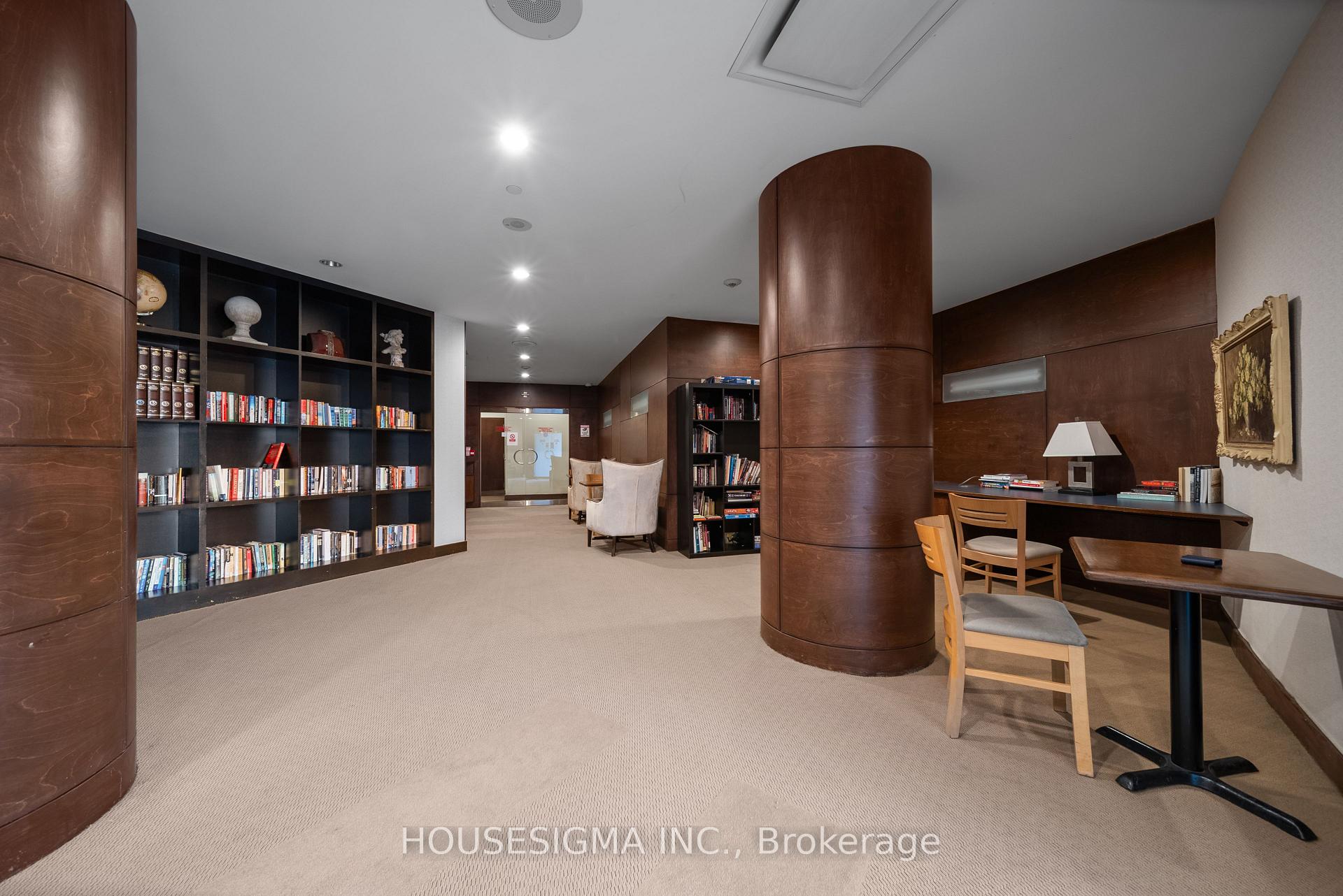 3 Bedrooms Condo at 5 Northtown, Toronto For sale