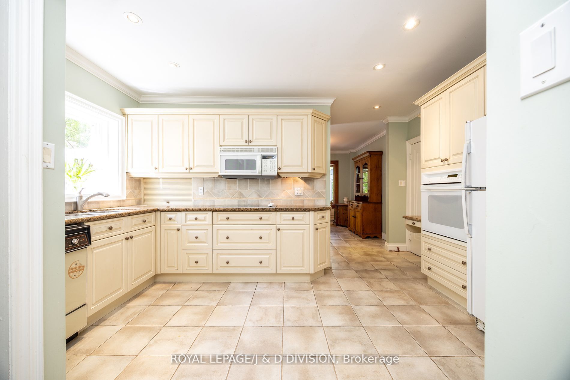 241 Forest Hill Road