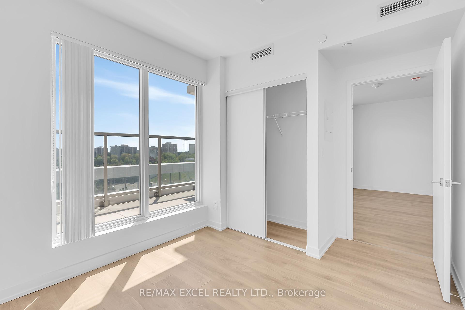 2 Bedrooms Condo at 2031 Kennedy, Toronto For sale