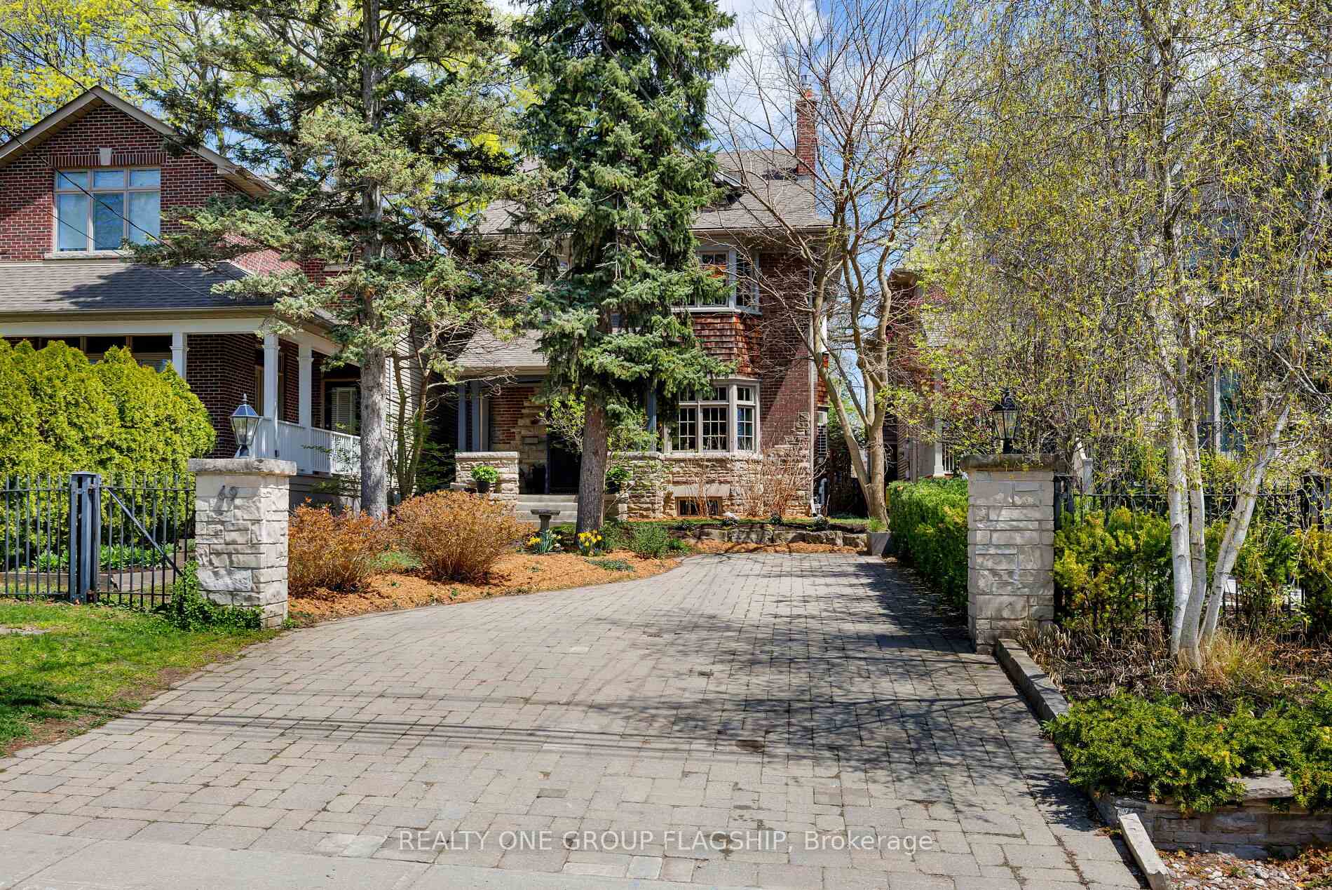 69 Victoria Park Avenue, Toronto