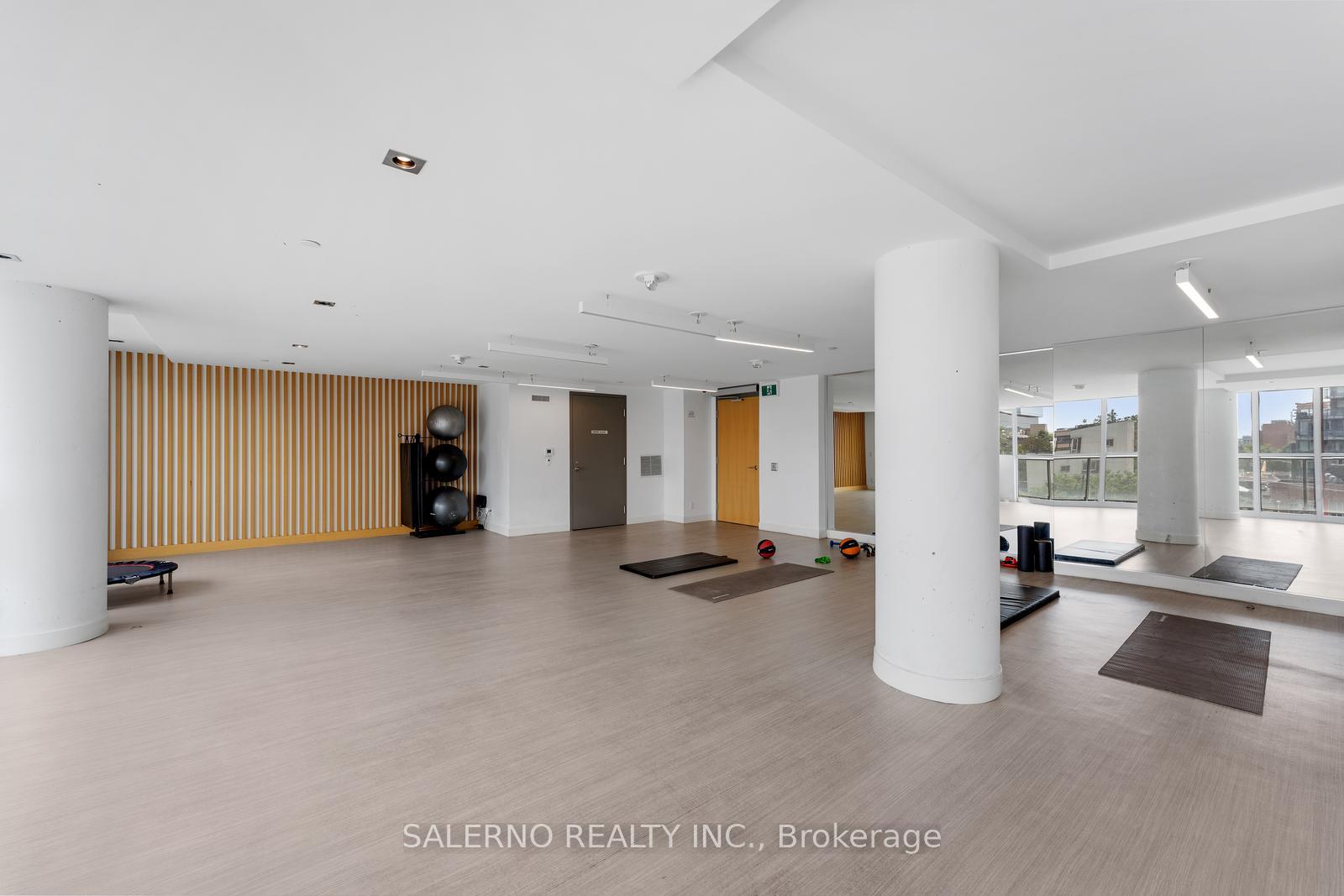 2 Bedrooms Condo at 120 Parliament, Toronto For sale