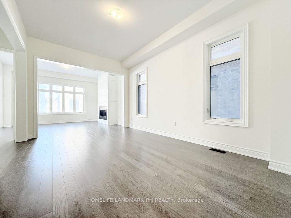 18 LUCY PICK Avenue, Markham, ON L6C 3N8