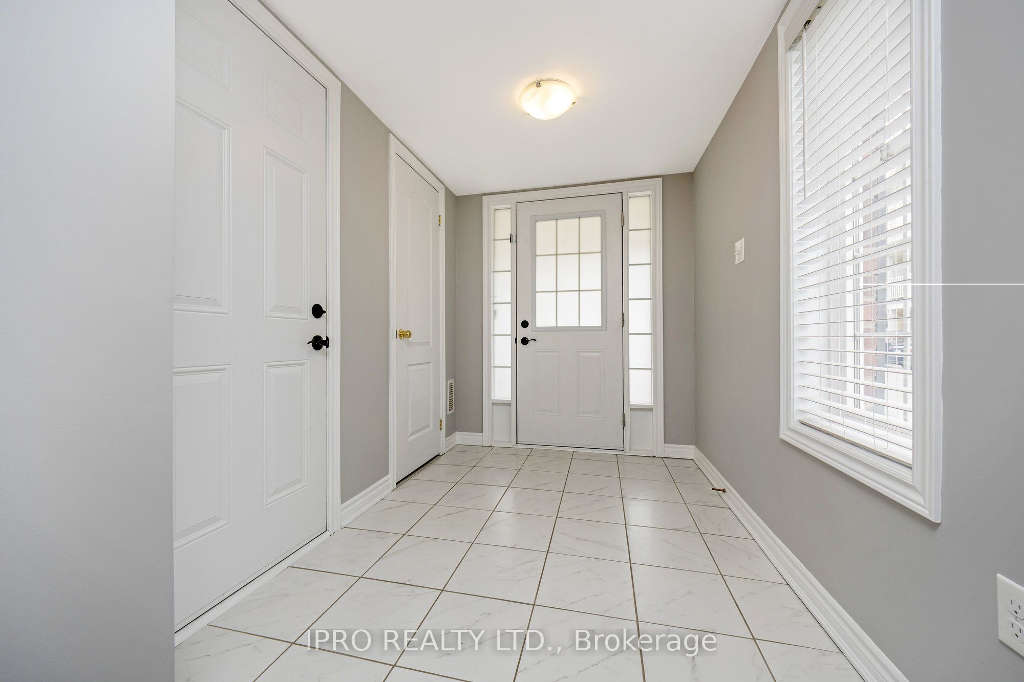 88 Decorso Drive, #5