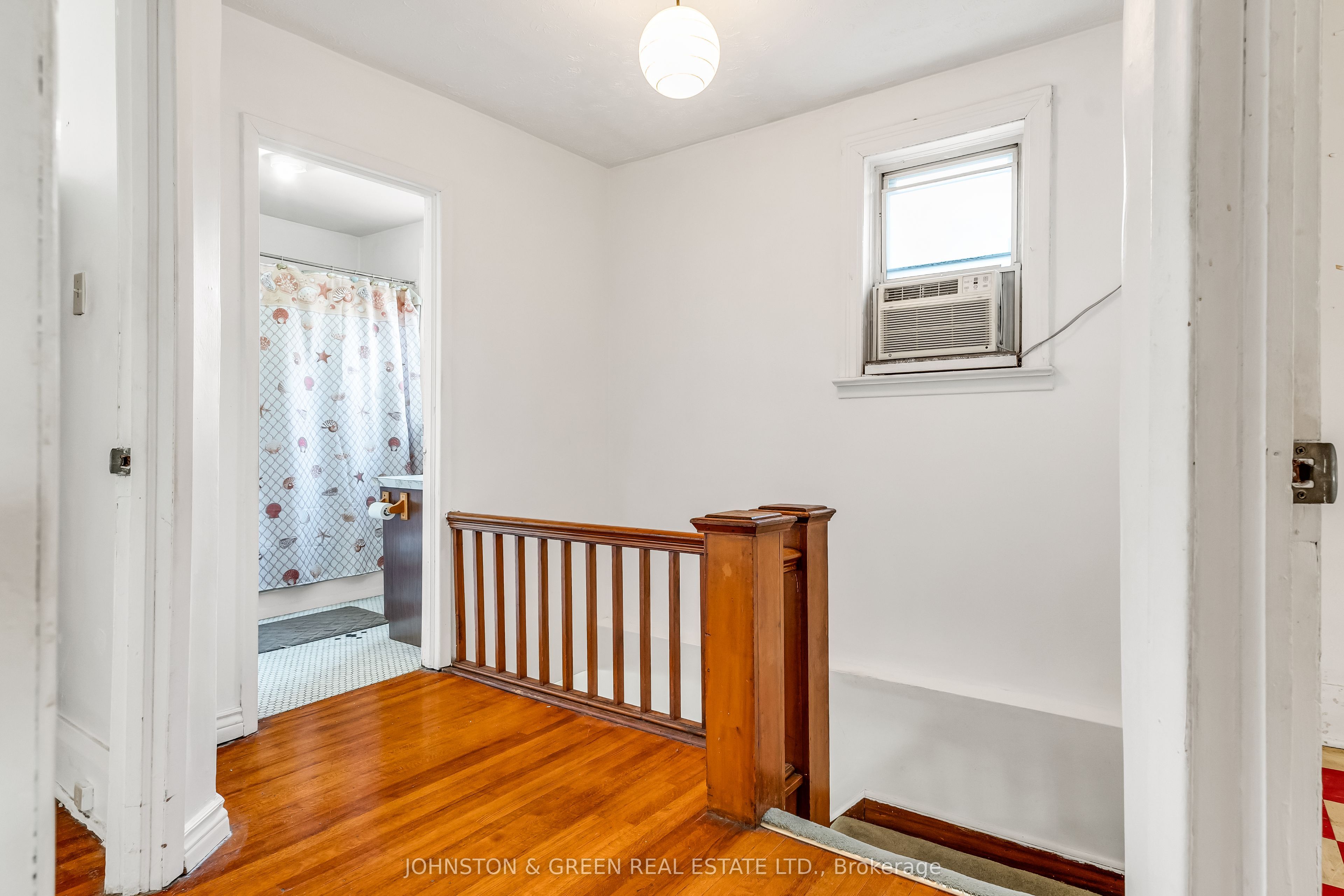 416 Mortimer Avenue