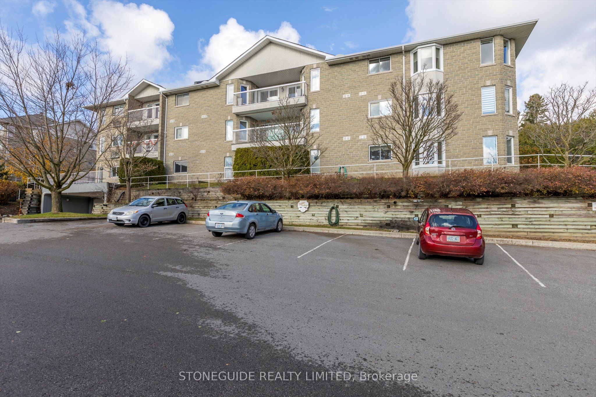 1099 Clonsilla Avenue, #116A