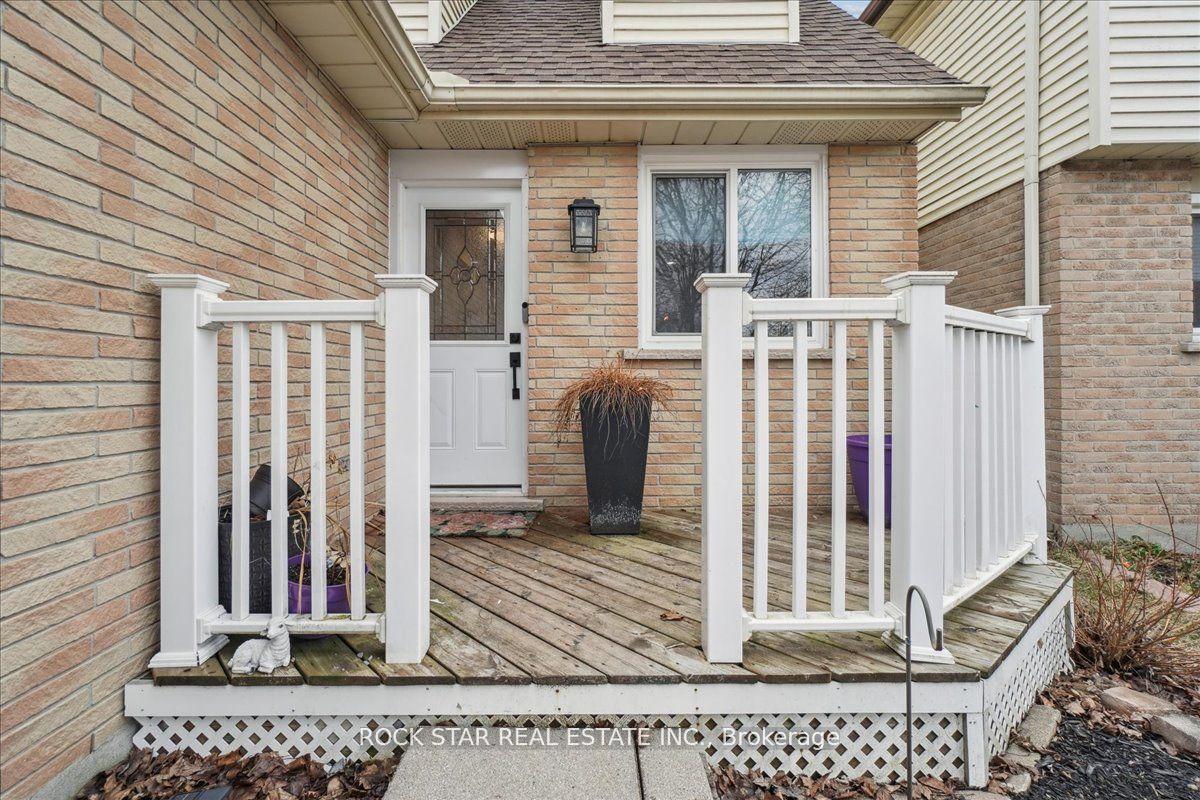 141 IRONWOOD Road, Guelph, ON N1G 3P5