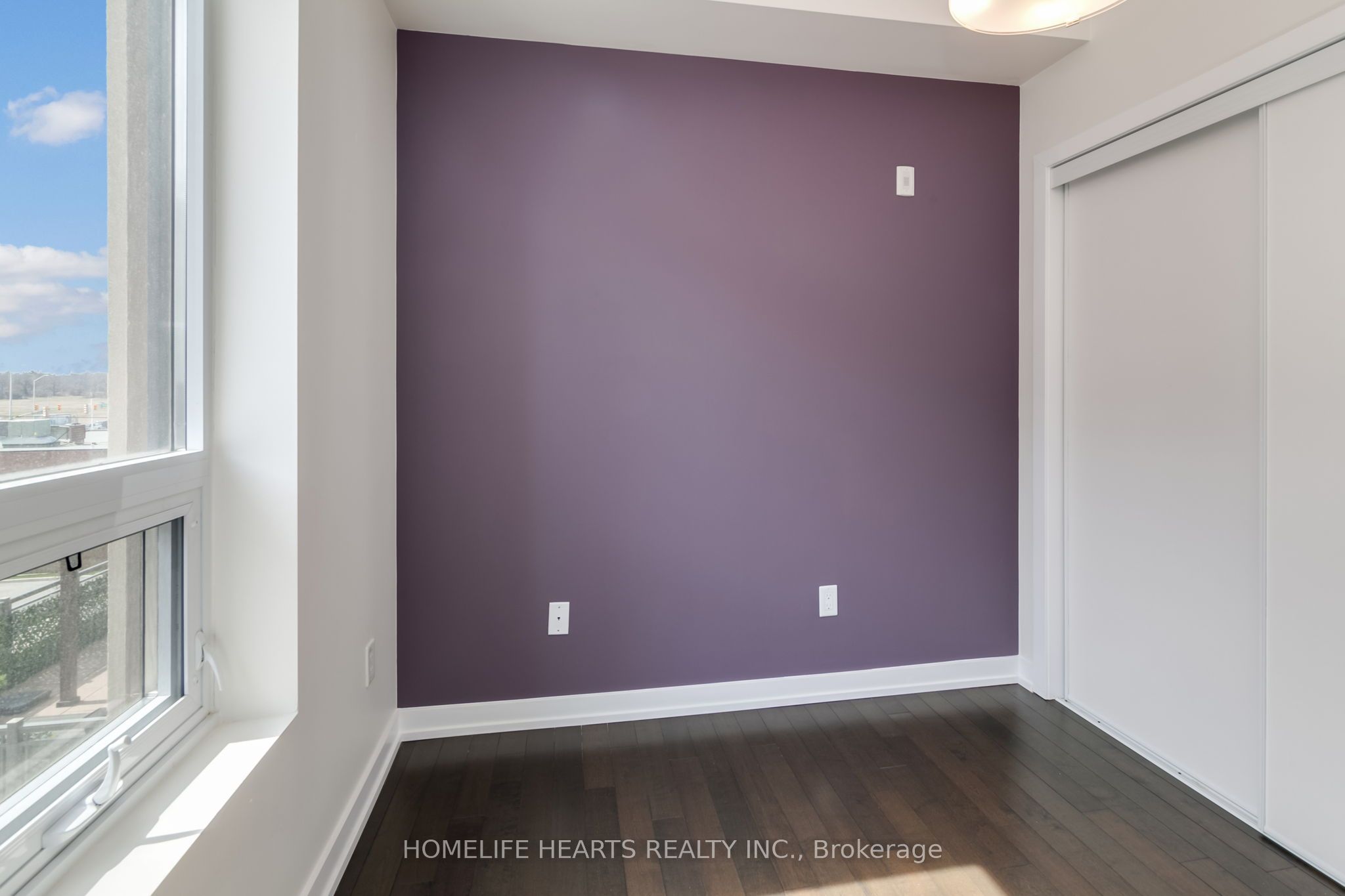 2486 Old Bronte Road, #303